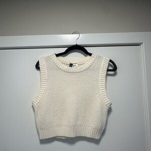 H&M White Ribbed Sleeveless Crop Tank Top